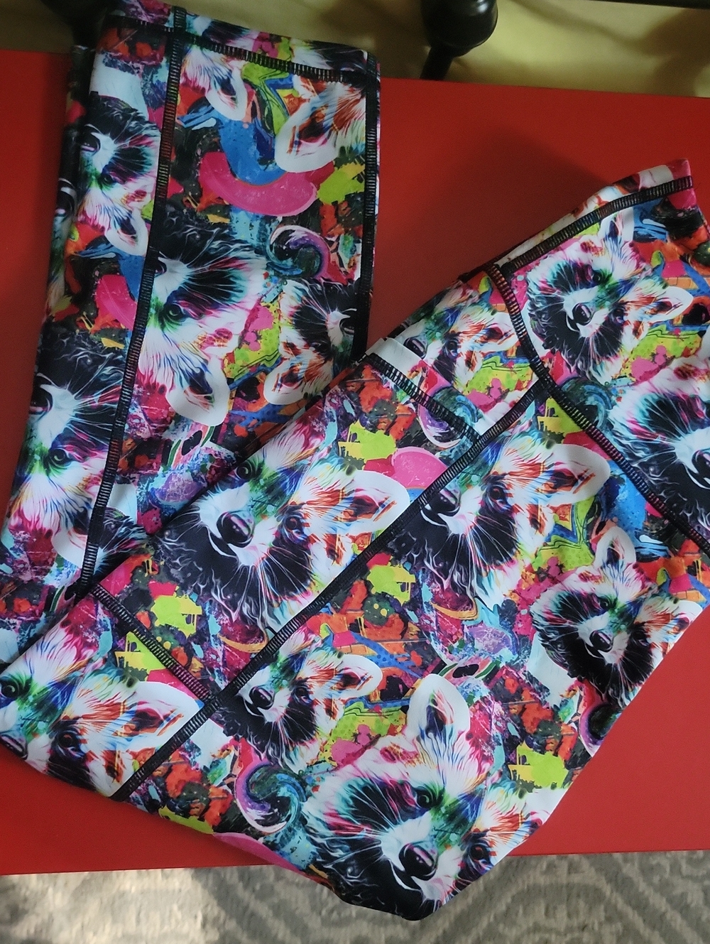 CVG Capris Leggings - Picture 2 of 4